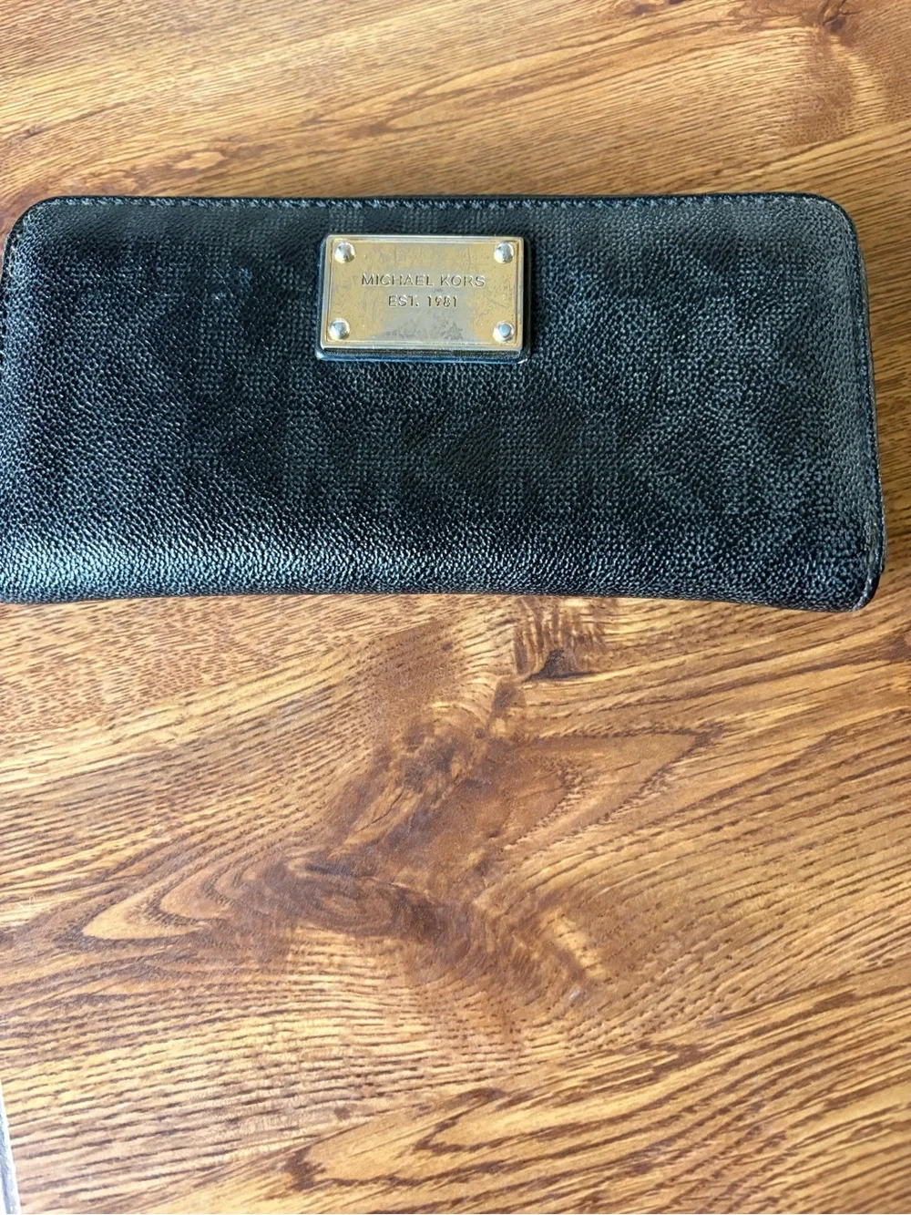 Michael Kors Genuine Black Leather Logo Jet Set Wallet